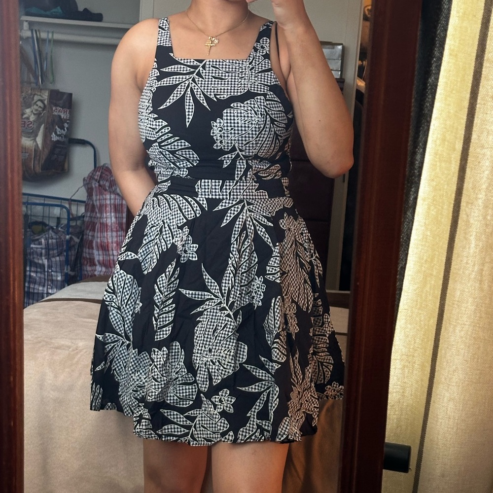 PICNIC PRINT A LINE FLIRTY DRESS